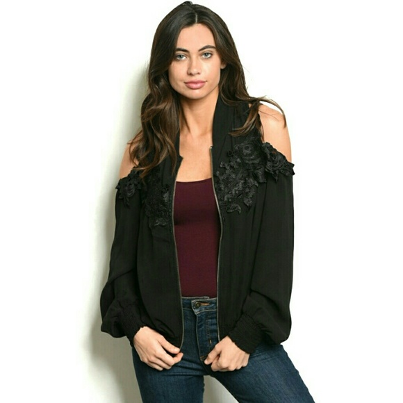 NEW 》🖤 RARE Cold Shoulder Jacket Blouse - Picture 4 of 6